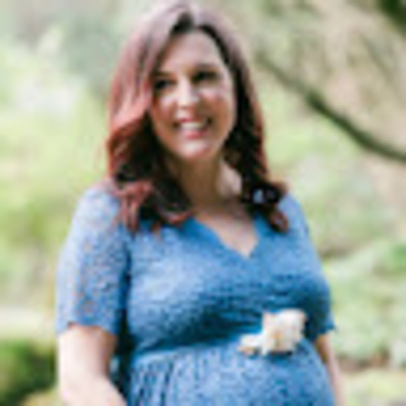 Meet your Posher, Amanda - Picture 1 of 1